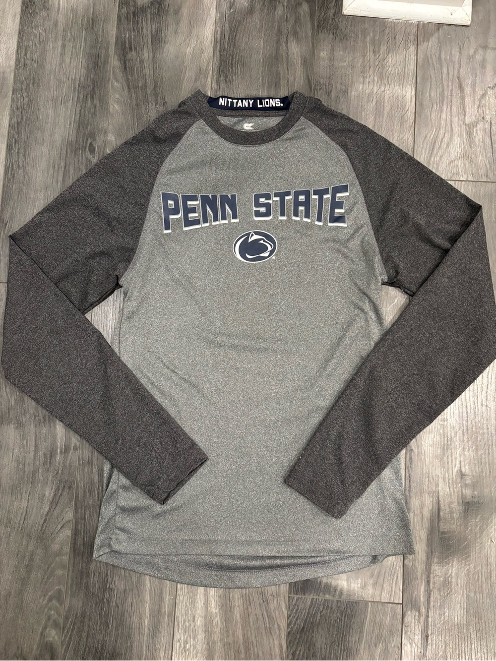 Colosseum Penn State Long Sleeve Raglan Tee - Gray/Navy